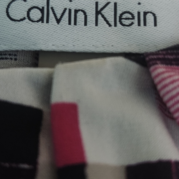 Calvin Klein Black and Pink Geometric Blouse - Picture 6 of 7